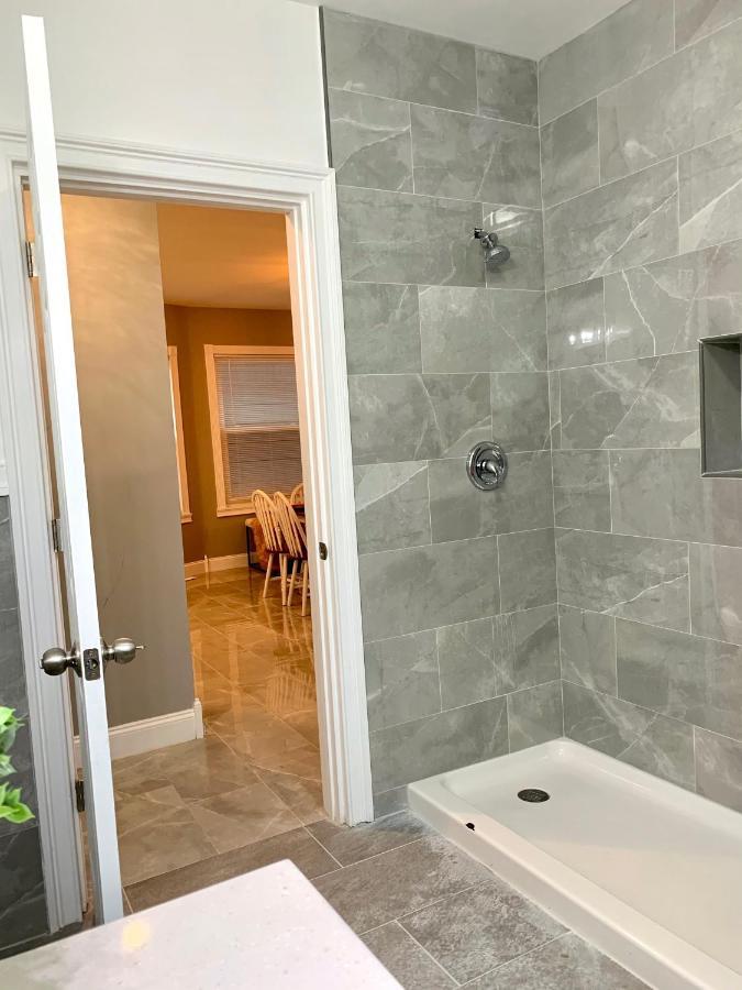 Large-Group Ready 8Br Home Near Niagara Falls & Casino ภายนอก รูปภาพ