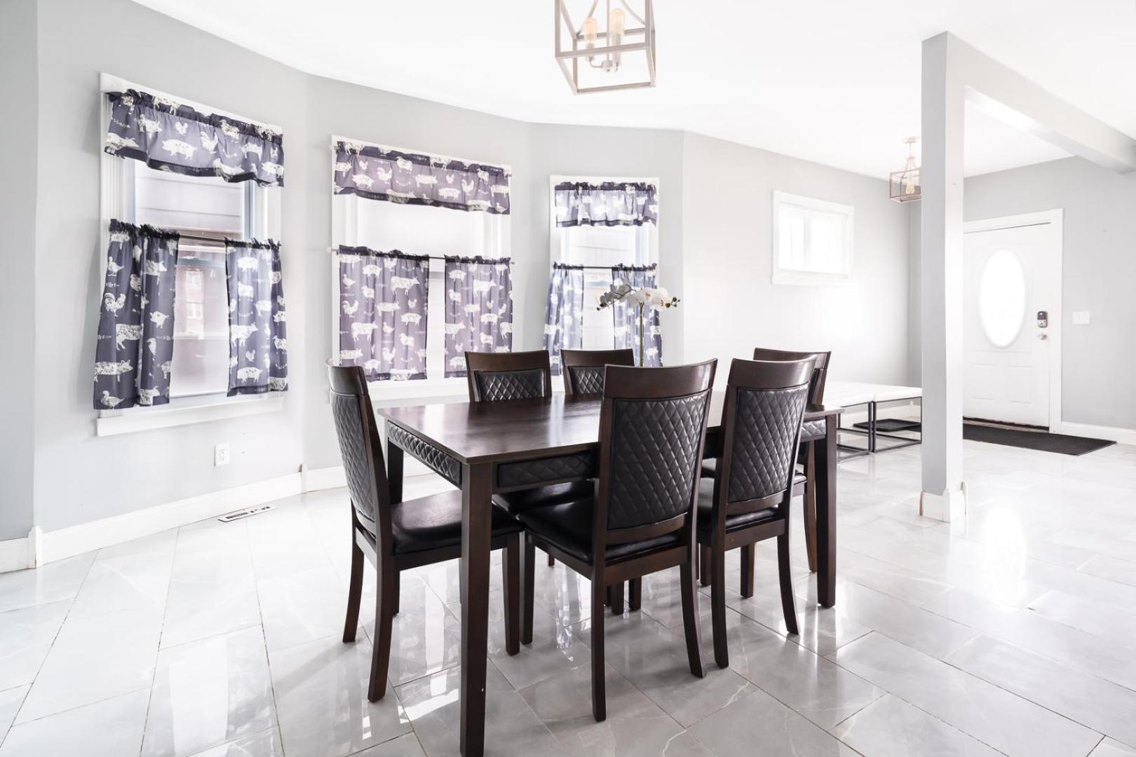 Large-Group Ready 8Br Home Near Niagara Falls & Casino ภายนอก รูปภาพ