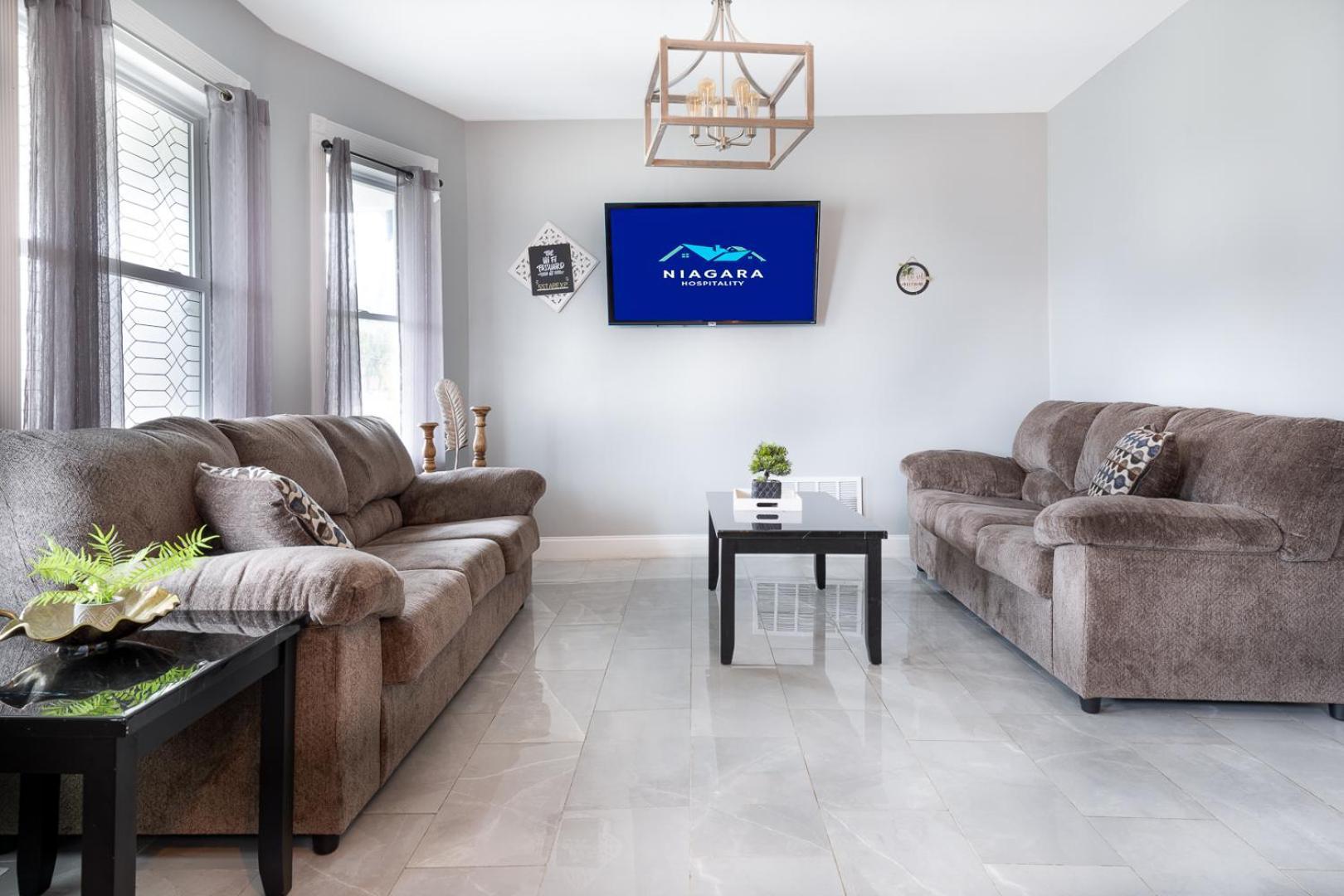 Large-Group Ready 8Br Home Near Niagara Falls & Casino ภายนอก รูปภาพ